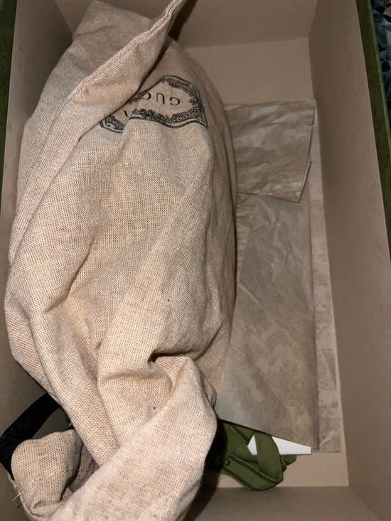 Gucci Rhyton Sneaker - Picture 2 of 6